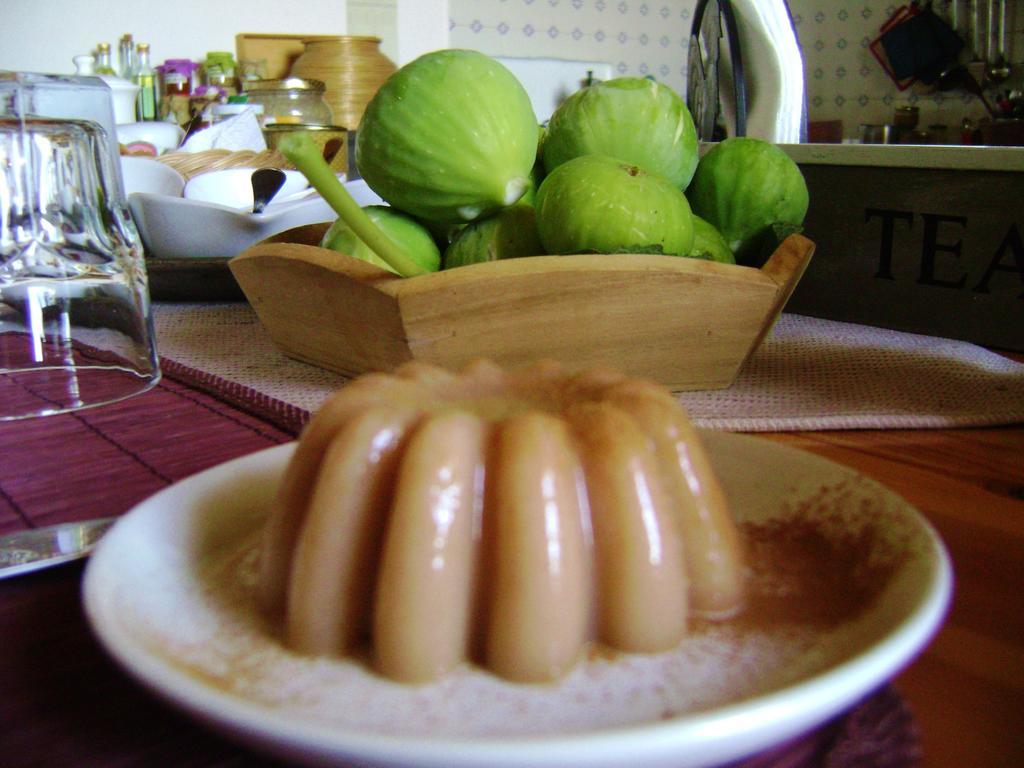 Liola Guest House Модика Екстериор снимка